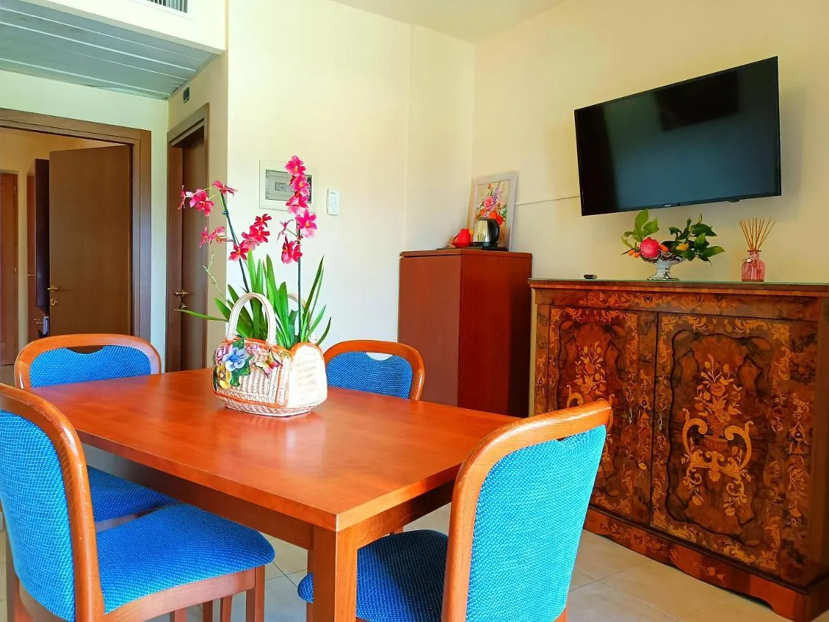 Hotel Villa Isabella Brenzone sul Garda