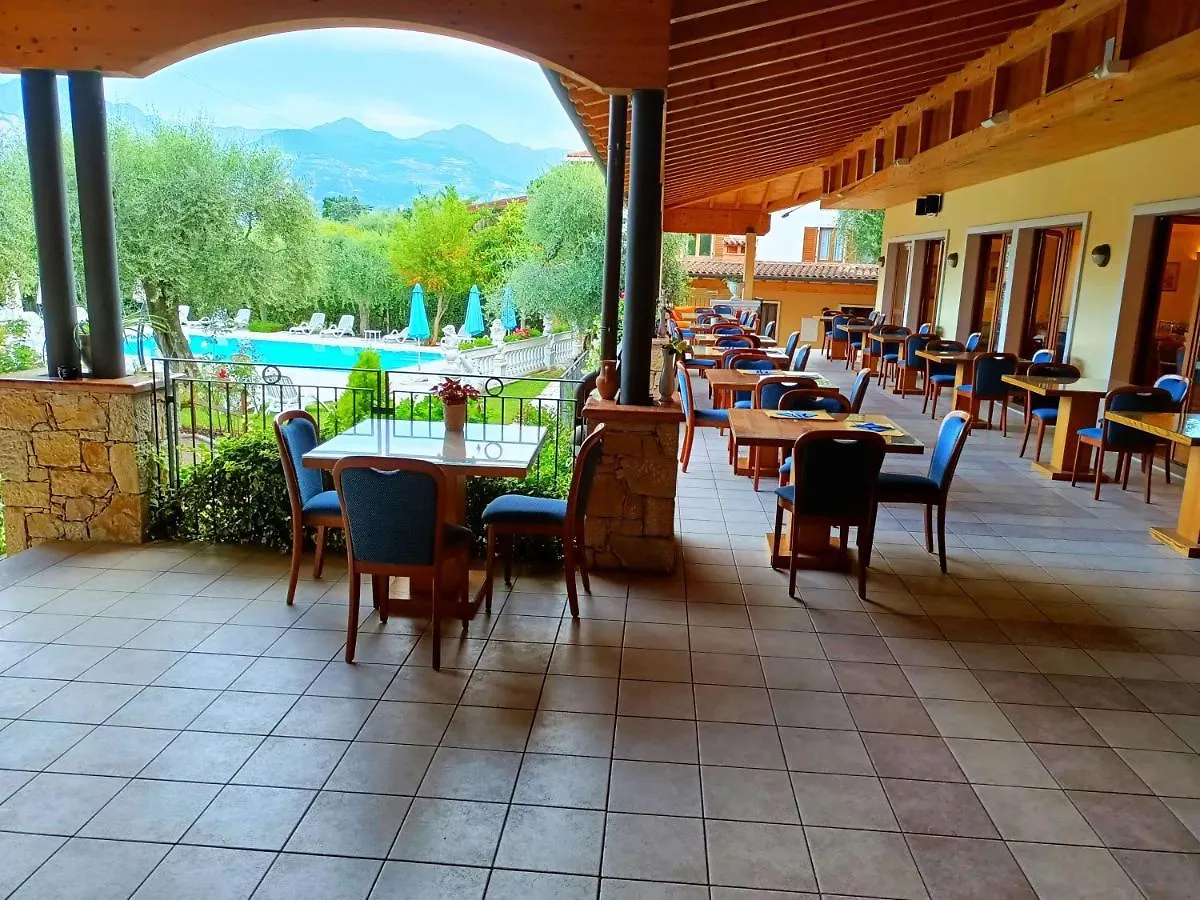 Hotel Villa Isabella Brenzone sul Garda Italy