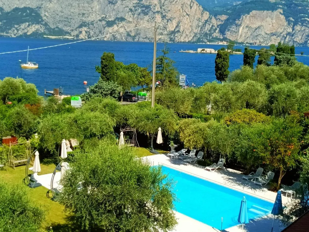 Hotel Villa Isabella 브렌조네 술 가르다