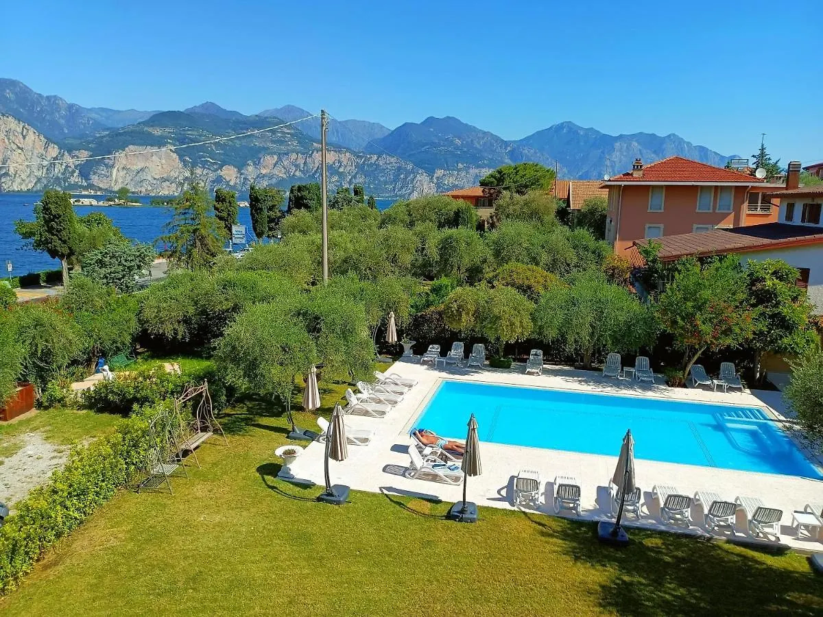 ***  Hotel Villa Isabella Brenzone sul Garda Italy