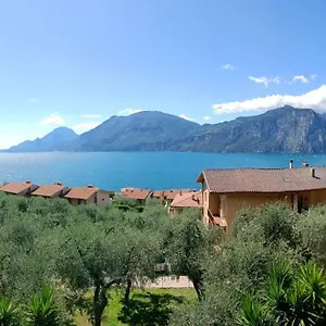 Dom wakacyjny Casa Nina, Lago,montagne, Uliveti