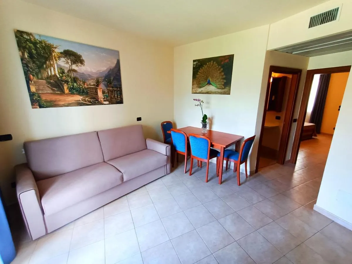 Hotel Villa Isabella Brenzone sul Garda