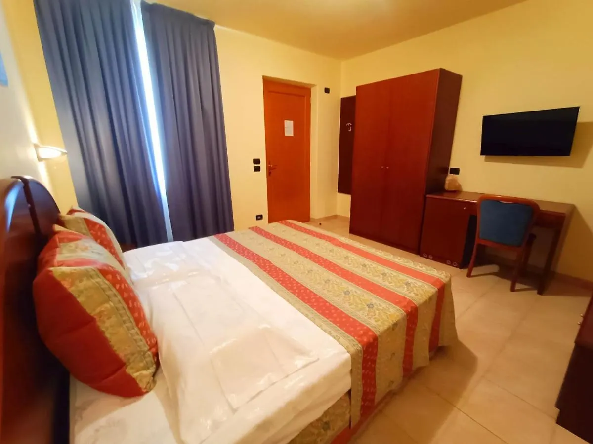Hotel Villa Isabella Brenzone sul Garda